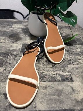 Tory Burch Two-Tone Slim Strap Flat Sandals - Cream & Brown